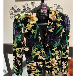 NWOT Floral Print Forever 21 Blazer Small #MC033